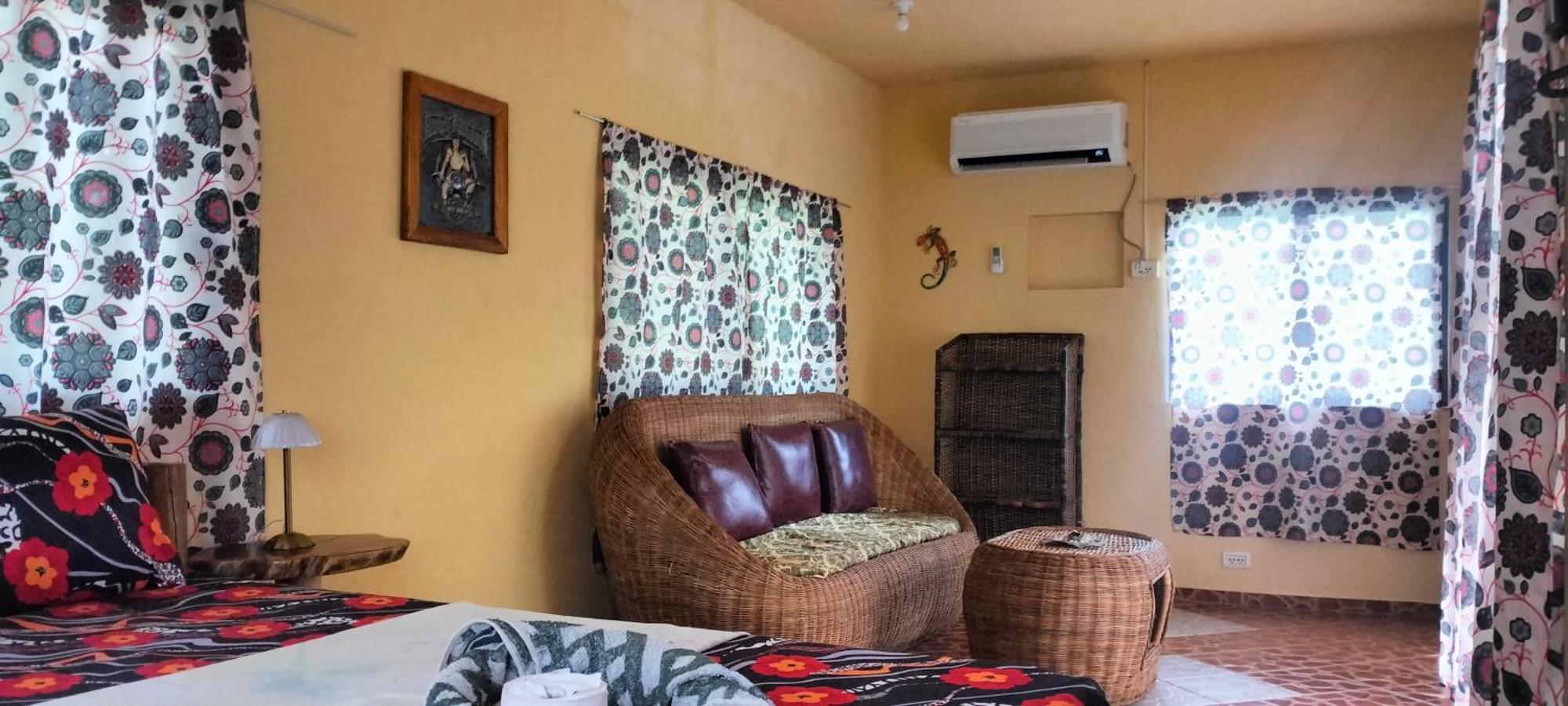 Buenaventura Beachresort Nauhang Exteriör bild